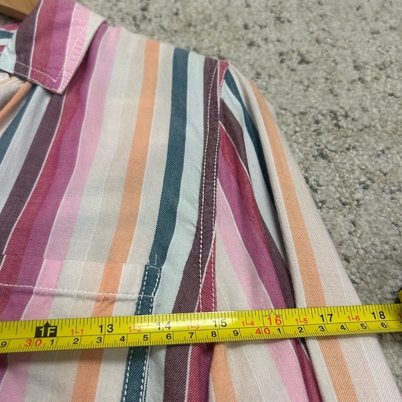 Beachlunchlounge XS striped blouse EUC - Picture 8 of 10